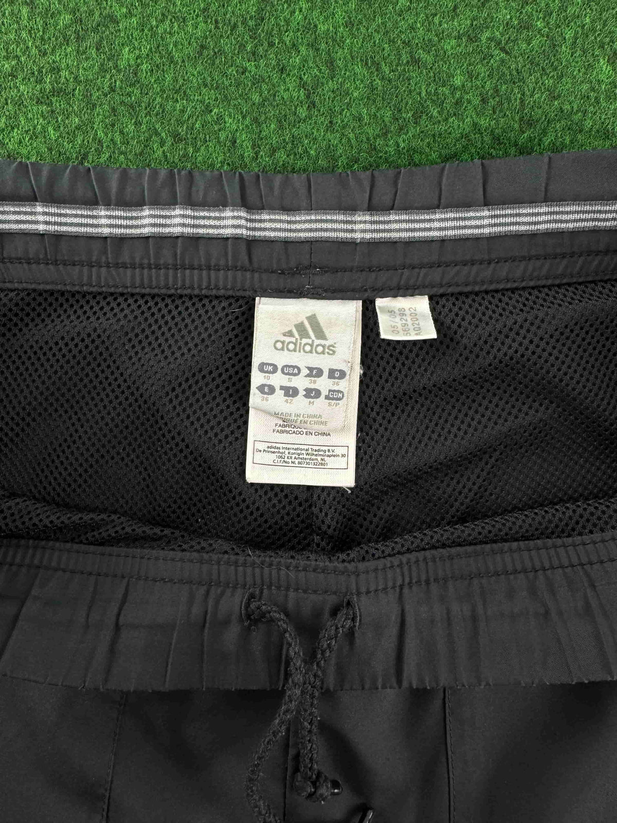 Adidas Trackpants Vintage Gr. 36 Schwarz