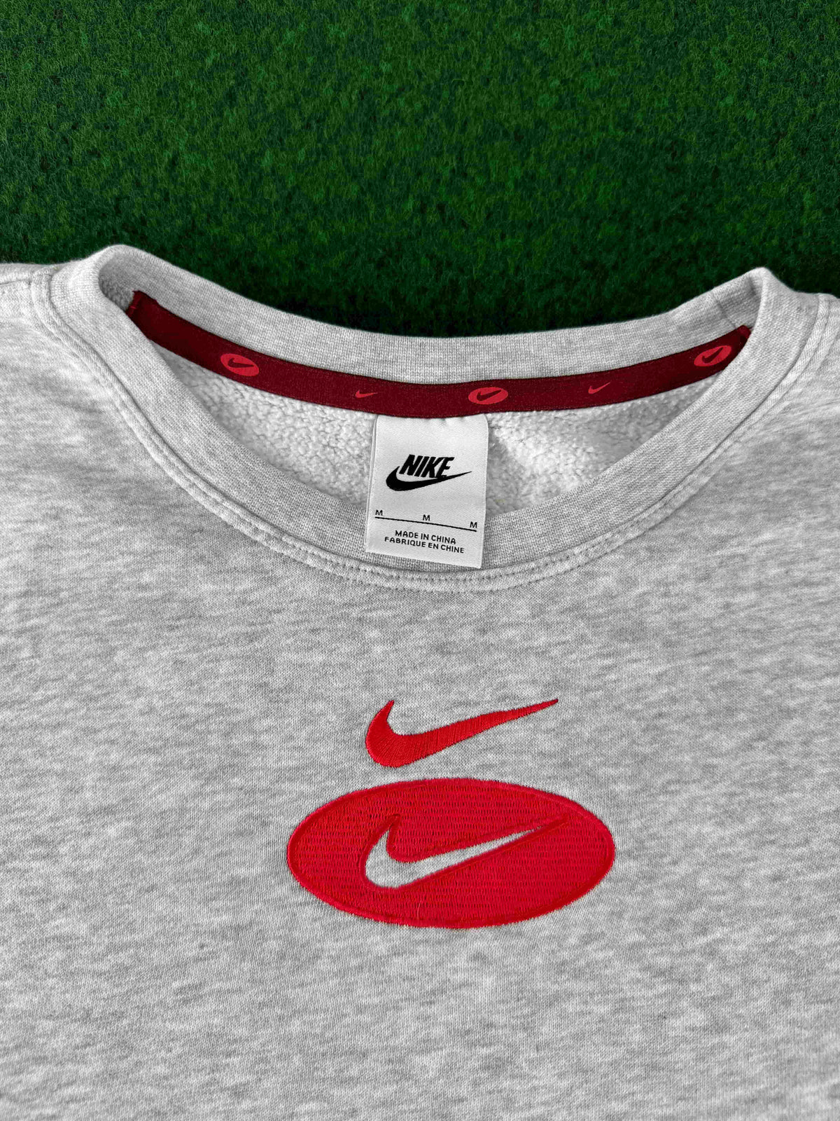 Nike Swoosh Sweatshirt Vintage Gr. M Grau